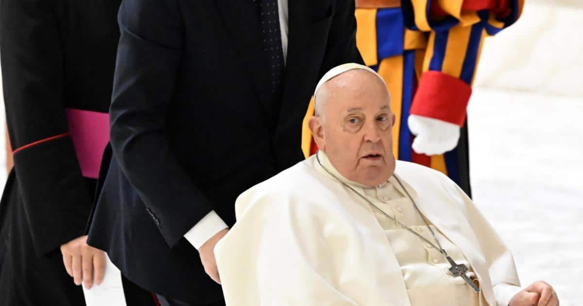 El Papa solicita que la Inteligencia Artificial no suprima la