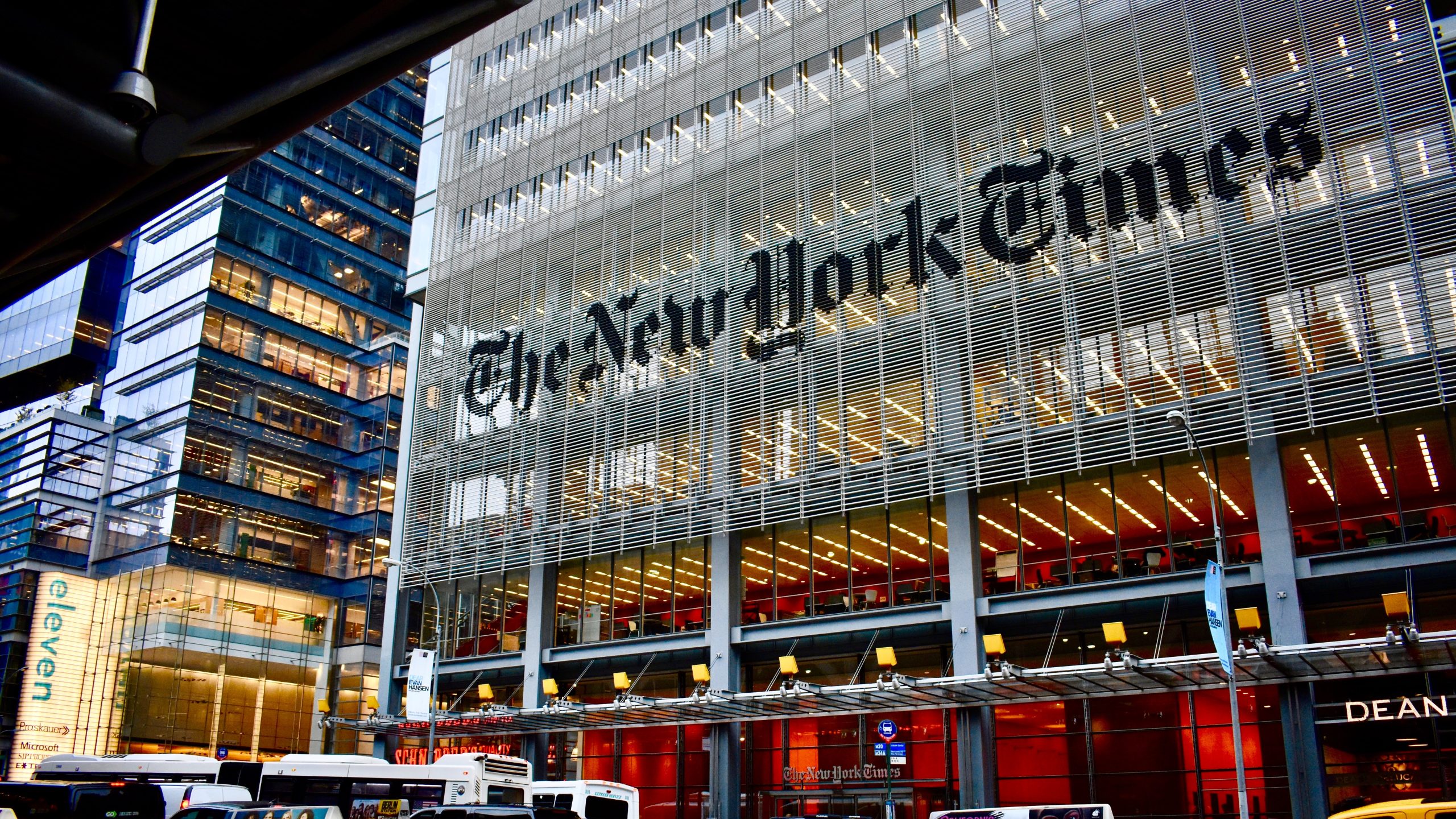OpenAI acusa al New York Times de manipulacion en relacion