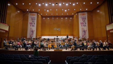 Orquesta espanola compone e interpreta por primera vez una pieza