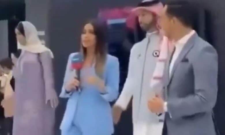 Arabia presenta su primer robot masculino que debuta tocando el